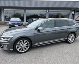 VW PASSAT SW 2000 TDI 240 CV DSG 4X4 R.LINE