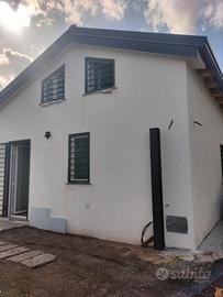 Villetta indipendente con piscina