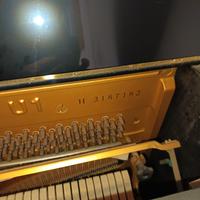 pianoforte Yamaha verticale 