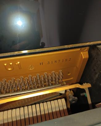 pianoforte Yamaha verticale 