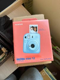 Fujifilm Instax Mini 12 Pastel blue + 60 cartucce