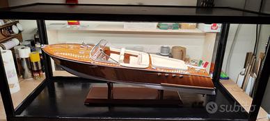 Motoscafo riva