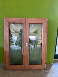 Finestra in pvc due ante