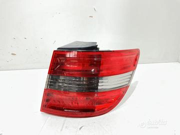 STOP FANALE FANALINO POSTERIORE DESTRO MERCEDES Cl