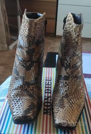 Stivali da donna in pelle di pitone