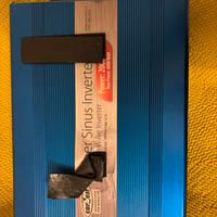 Carbest Inverter 12V/230V - 2000W - Onda pura