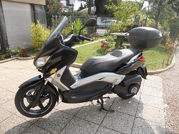 Yamaha X-Max 250 - 2011
