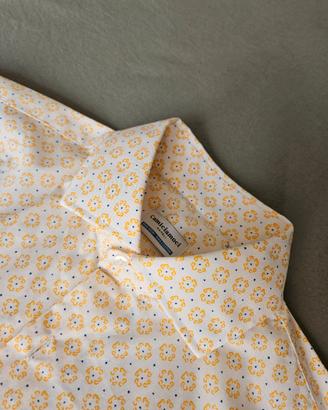 Camicia fantasia estiva: ghirigori gialli e blu