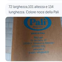 lettino con sponda regolabile.