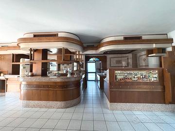 Locale/Pizzeria in Villanova