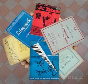 Spartiti musicali e libri per pianoforte e canto