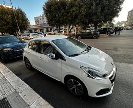 Peugeot 208 1.2 Gpl Allure