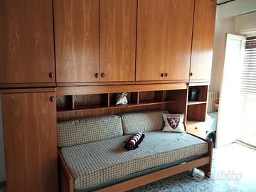 cameretta in legno Teak