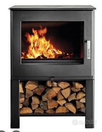 Stufa  a legna in ghjsa