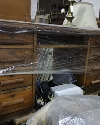 Scrivania in legno ministeriale
