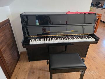 Pianoforte Eisenberg modello 110 Nero