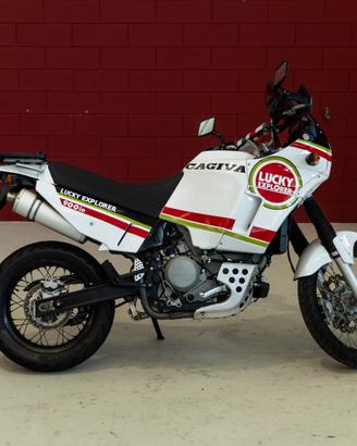 Cagiva elefant 900