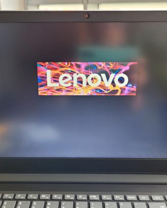 Notebook LENOVO