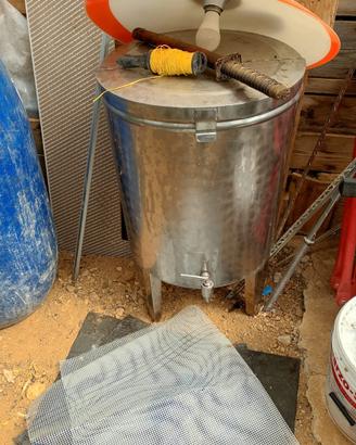 Bidone per l’olio  100 litri