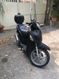 Honda SH 125 2004