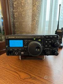 Yaesu FT-897 ricetrasmettitore