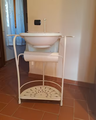 lavabo portatile vintage