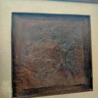 Quadro vintage in rame sbalzato con uccelli