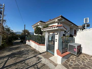 VILLA SINGOLA A FISCIANO