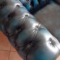 Divano 

Chesterfield
 in pelle Blue 3 Posti 