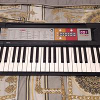 YAMAHA PSR F50