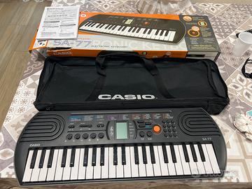 Tastiera / pianola casio sa 77