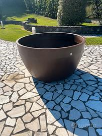 Vaso rotondo in resina Melagos marrone  D145X83cm