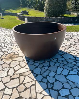 Vaso rotondo in resina Melagos marrone  D145X83cm