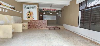 Paternò Via Fiume - bottega
