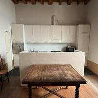 Cucina moderna bianca/panna