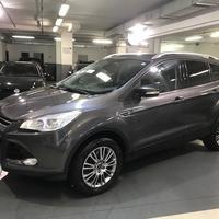 Ford Kuga 2.0 TDCI 163 CV 4WD Powershift Titanium 