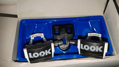 Pedali look Delta bianchi