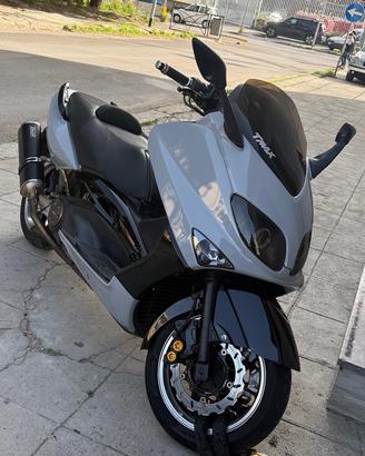 Yamaha Tmax 500