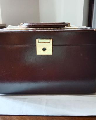 Beauty case in pelle