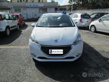 Peugeot 208 5 Porte 208 5p 1.4 vti 16v Access gpl