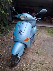 Piaggio Vespa 50 ET4 - 2005