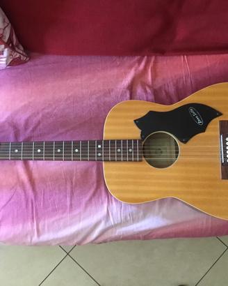 Chitarra d’epoca italiana