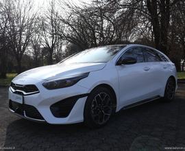 KIA ProCeed 1.5 T-GDI MHEV DCT GT Line Plus