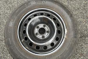 Gomme invernali con cerchi