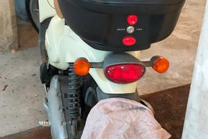 motorino  Scarabeo Aprilia 
