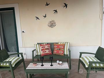 Spazioso Monolocale/Bilocale con Veranda in Villa