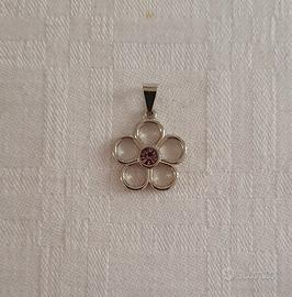 Ciondolo fiore in acciaio