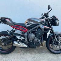 TRIUMPH STREET TRIPLE 765 R - 2021