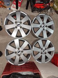 cerchi in lega Ford da 16 pollici f 4 perni 