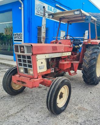 International 844-idroguida